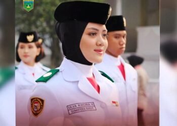 Bikin Bangga! Ulya Kireina Halim, Siswi SMAN 2 Padang Panjang Sukses Jalankan Tugas Paskibraka Nasional 