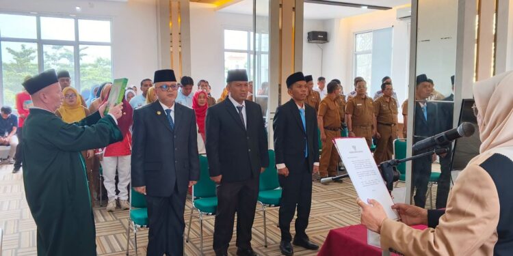 Pemkab Dharmasraya Rotasi 7 Pejabat Eselon II dan III, Ini Daftar Namanya