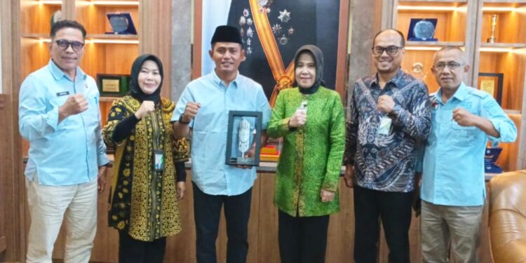 BPJS Ketenagakerjaan Luncurkan Program Bantuan Bagi Pekerja Rentan Di Kabupaten Solok