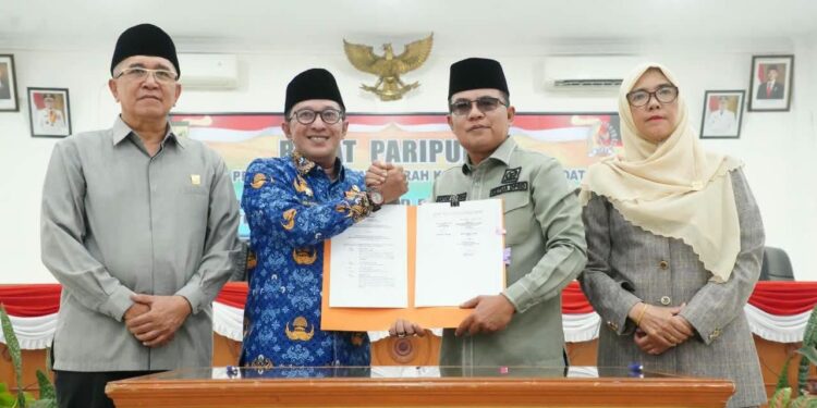 DPRD dan Pemkab Tanah Datar Sahkan Ranperda APBD Perubahan 2026 Jadi Perda