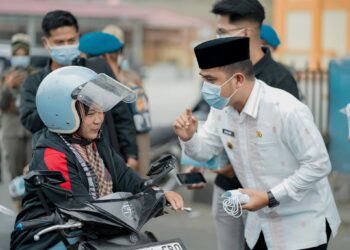 Antisipasi Dampak Bencana Karhutla, Pemko Solok Bagikan 25.000 Masker Gratis bagi Warga
