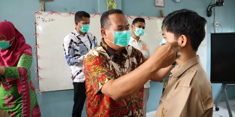 Mitigasi Kabut Asap, Pemko Pariaman Bagikan Masker Gratis ke Sekolah dan Siapkan Wacana Sekolah Daring